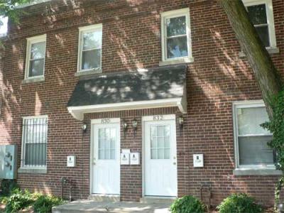 830 18th Street, N.E